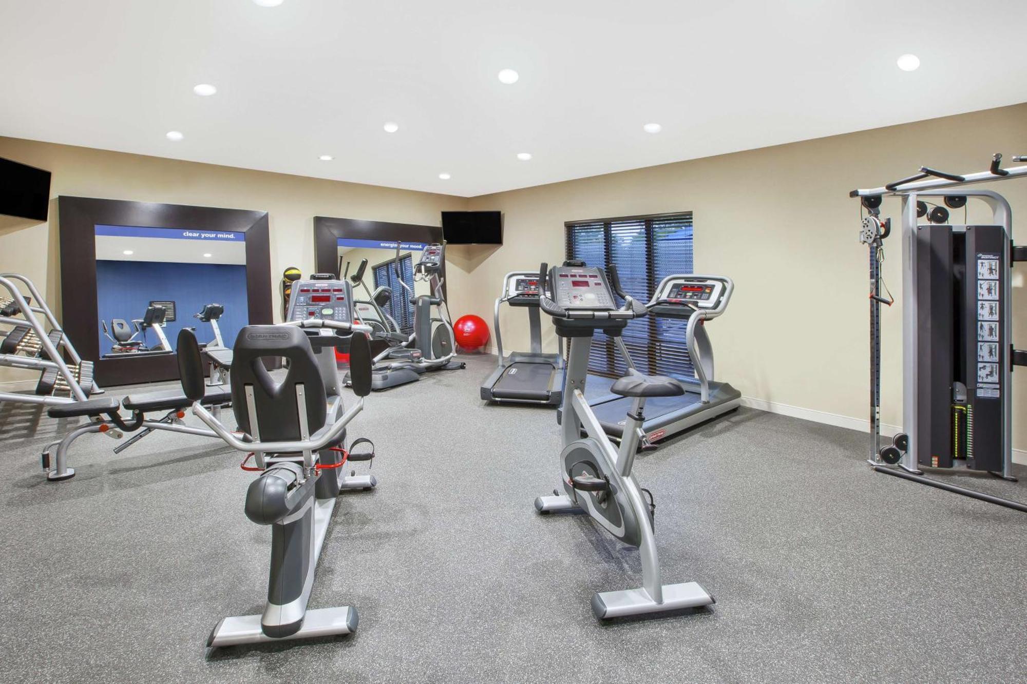 Hampton Inn & Suites Oakwood Village-Cleveland Zewnętrze zdjęcie